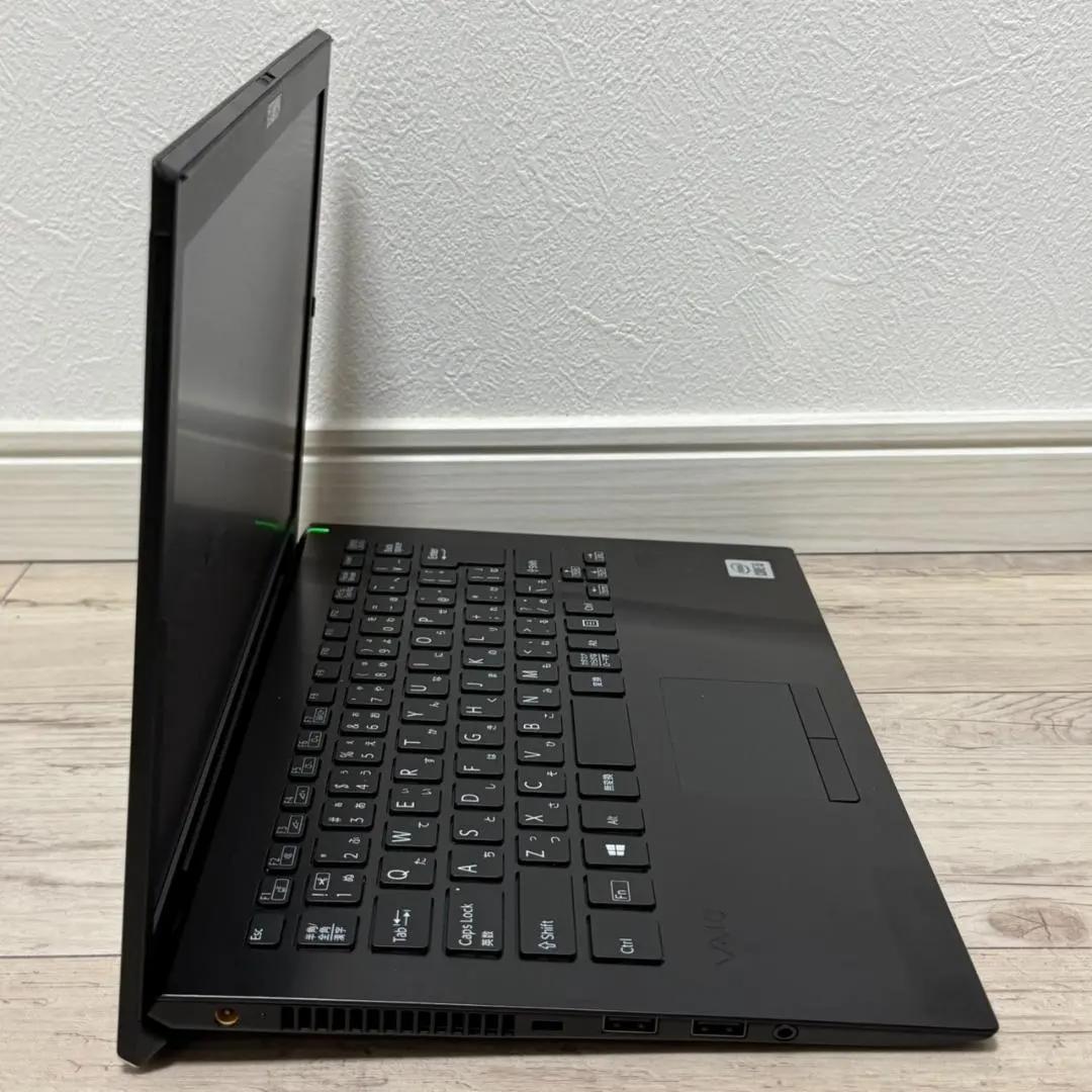 ☆東芝☆ dynabook S73/HS☆Core i5 8G SSD256GB