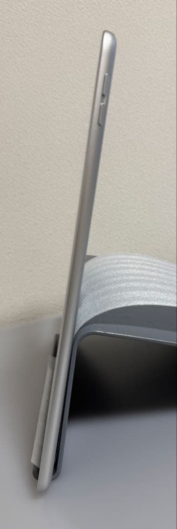 iPad 第8世代 32GB Wi-Fi バッテリー71%