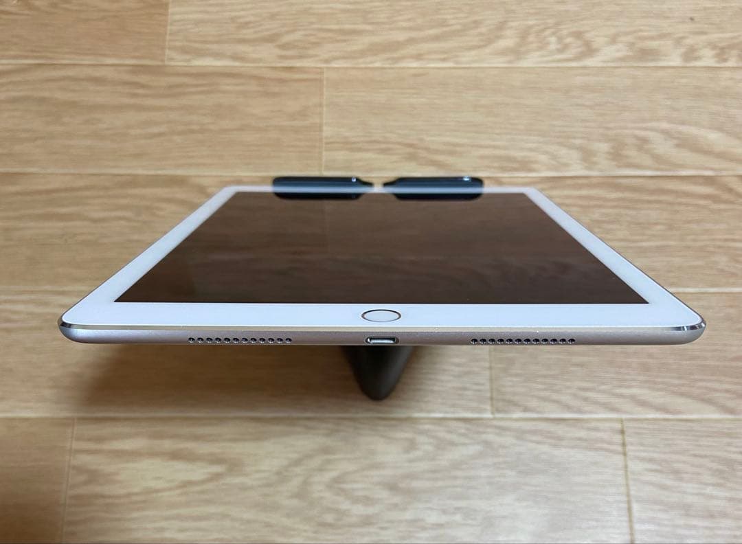 iPad Pro 9.7 インチ32GB Wi-Fiモデルバッテリー86％良品