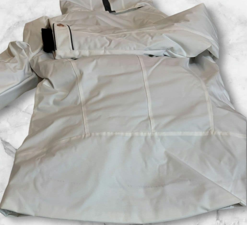 e115 フェニックス レディース スキーウェア 上下セット新品未使用 Sサイズ