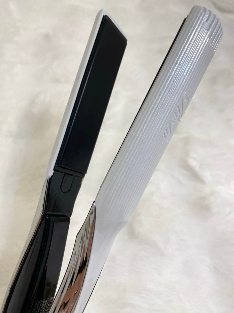 ReFa BEAUTECH STRAIGHT IRON リファストレートアイロン