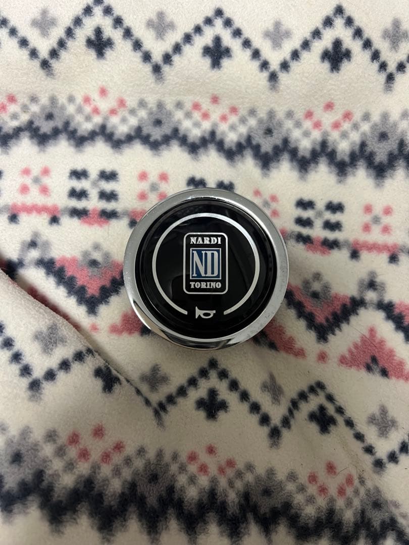 ナルディ 33パイステアリング