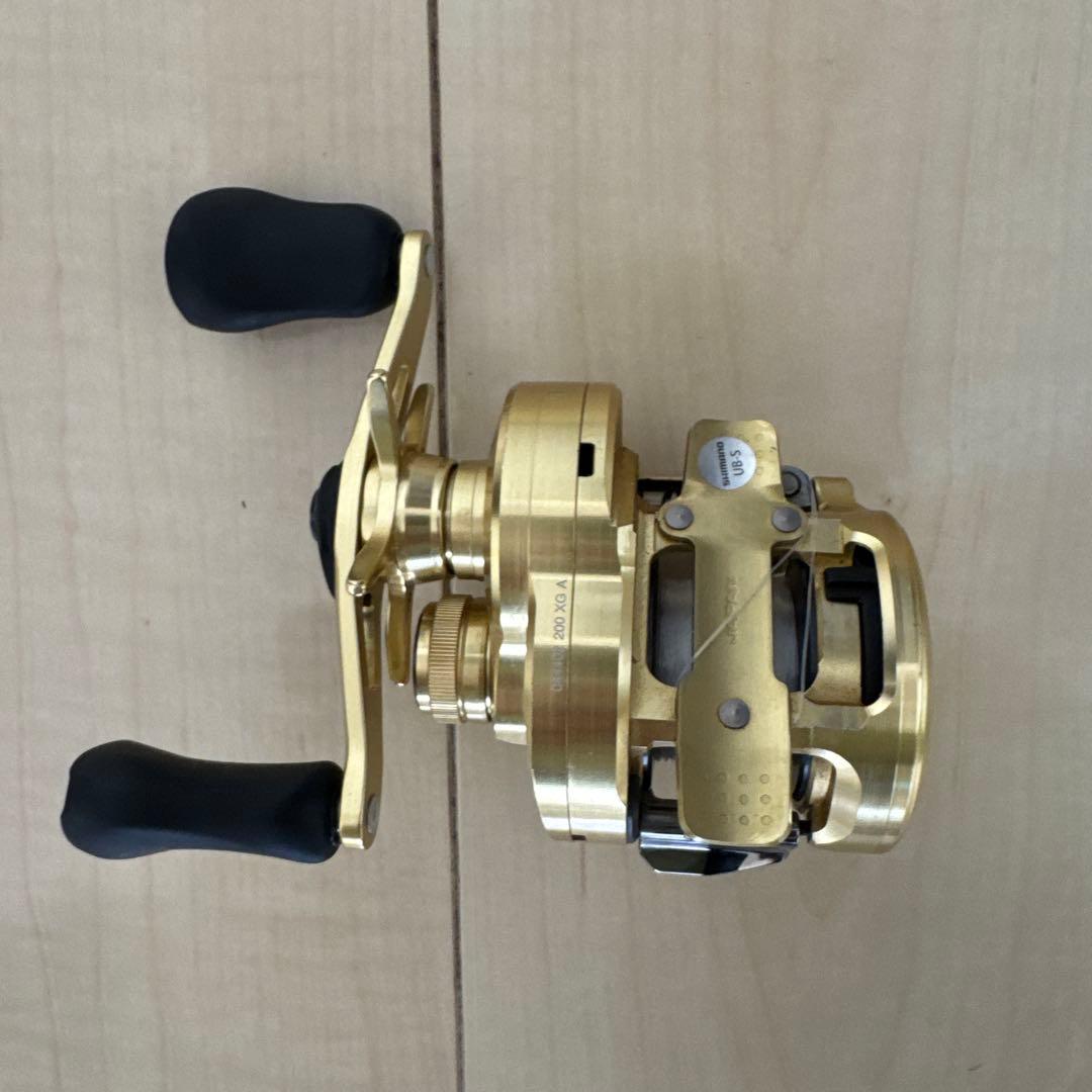シマノ　カルカッタコンクエスト200xg