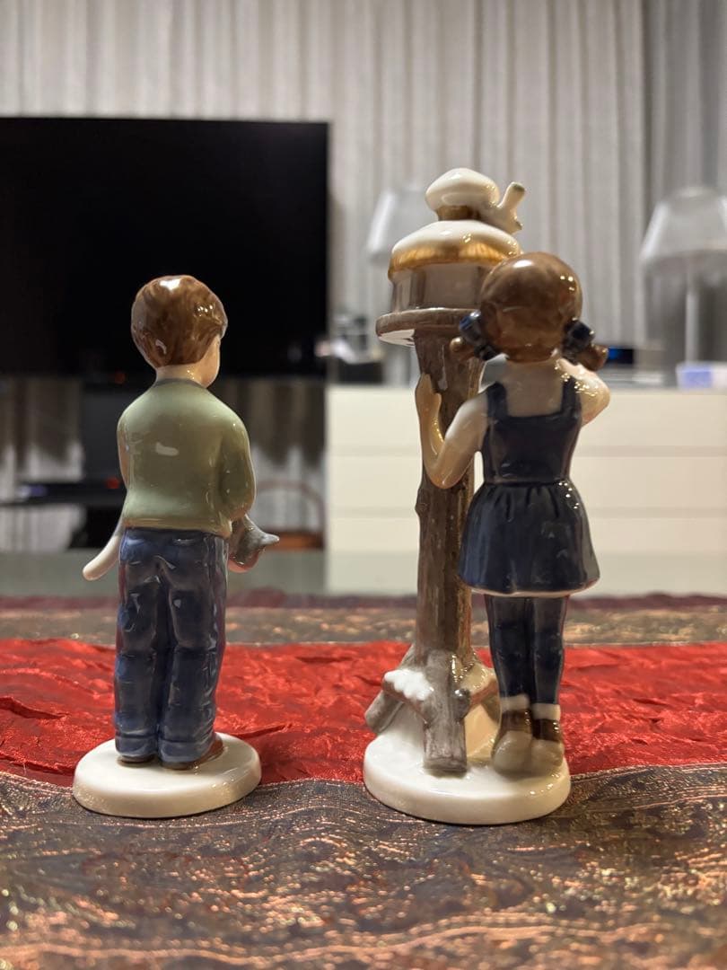 新品　ロイヤルコペンハーゲン　2001年　フィギュリンセット