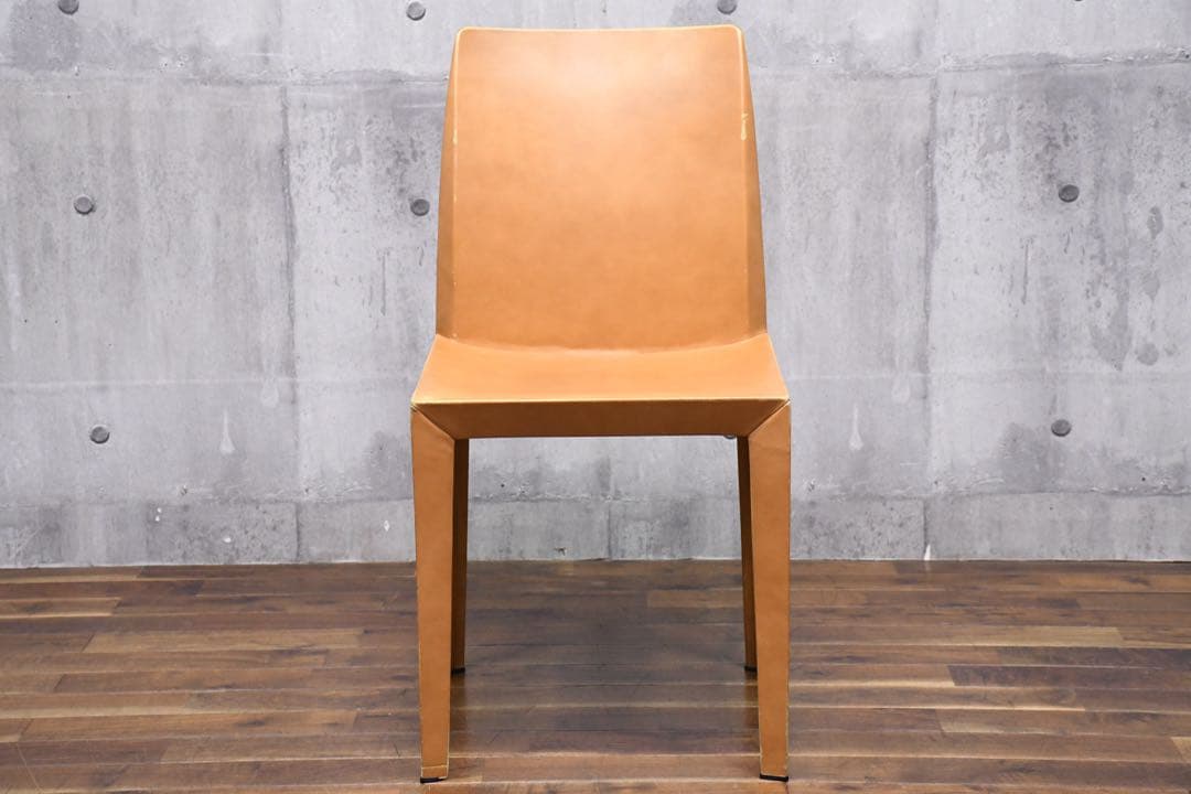 EEK129 IDC大塚家具 ポルトローナフラウ ローラ ダイニングチェア