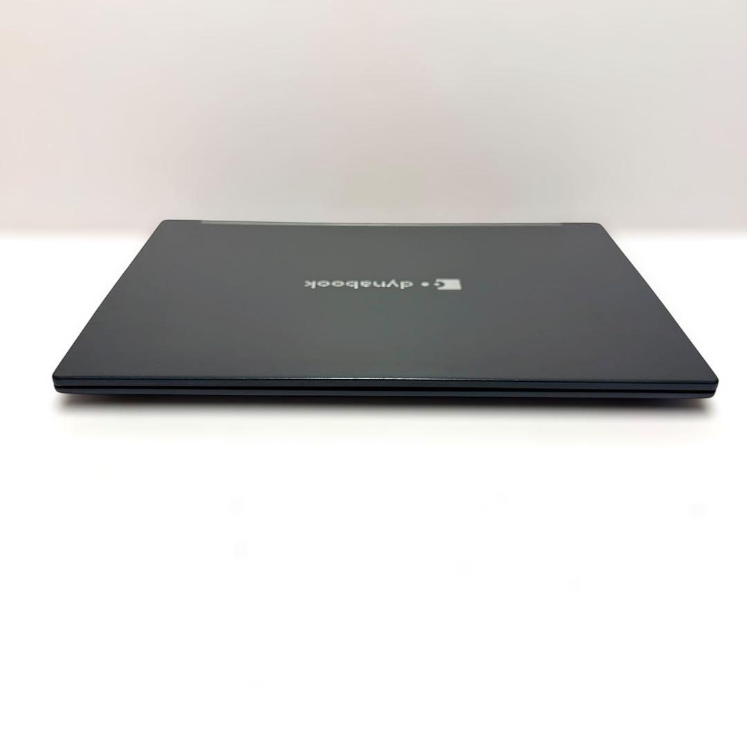 美品 dynabook G83/HU 2022年製 第11世代 バッテリー消耗少