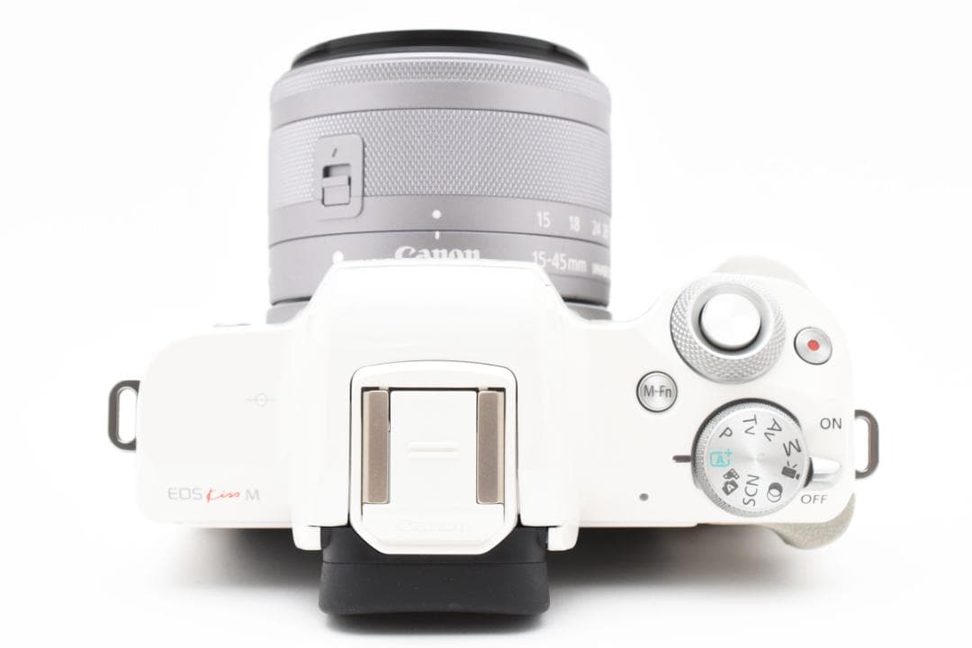 元箱付き■ショット数8000回以下■美品■キャノン Kiss M