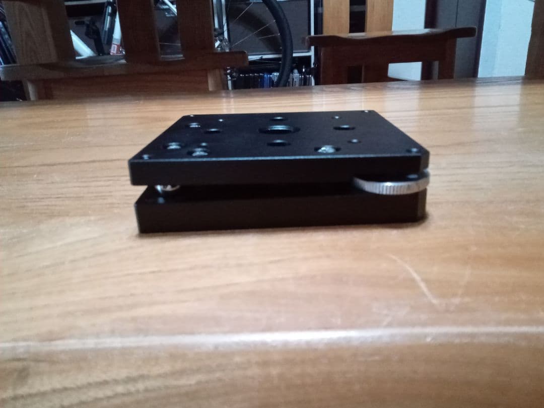 中央精機 傾斜ステージ TD-904 【精密光学機器】