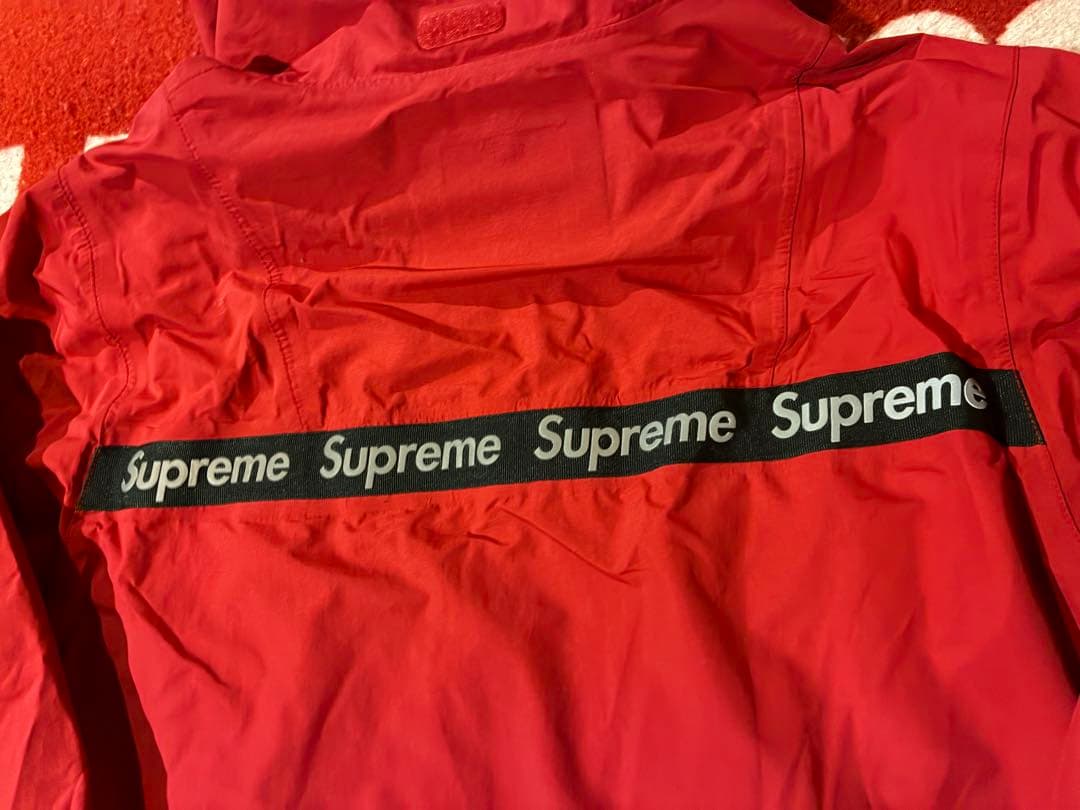 Supreme レッド ナイロンジャケット Mサイズ