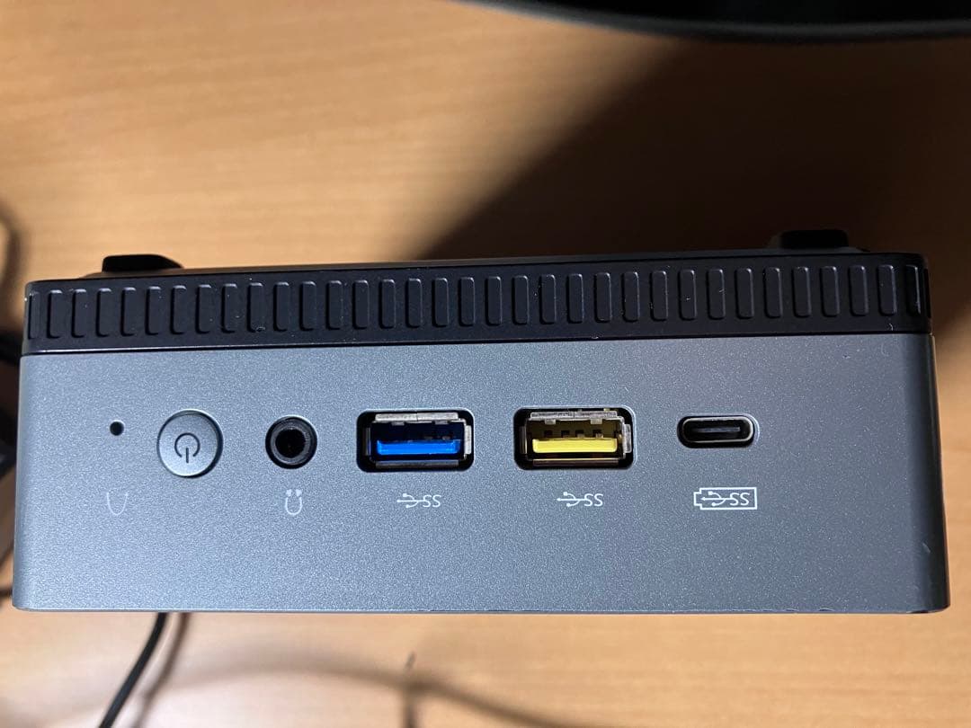 【中古】Minisforum ミニPC Ryzen 5 3550H / 16GB