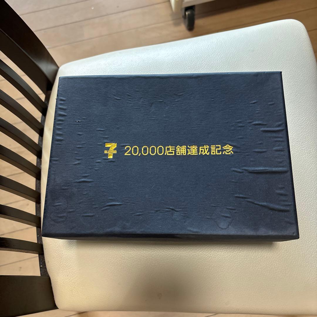 クリスタル　置き時計　セブンイレブン20000店舗達成記念