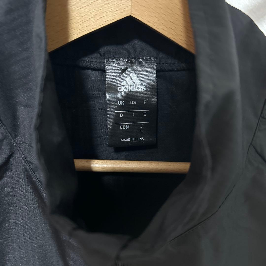 adidas サッカー　レフェリー用　ピステトップ　L