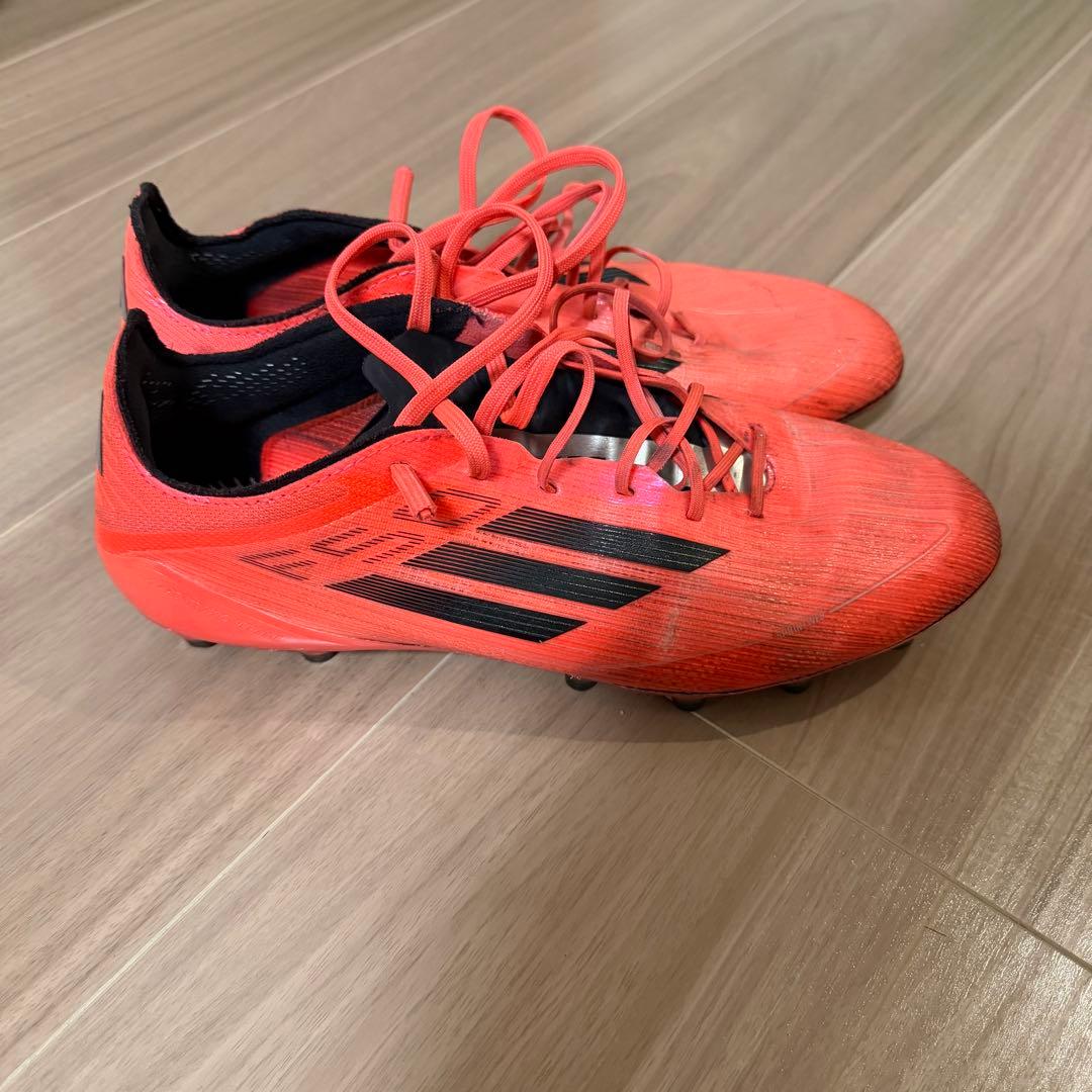 2月限定 F50 ELITE AG / 人工芝用