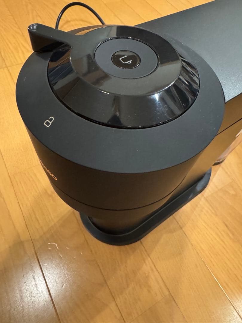 ネスプレッソ ヴァーチュオ カプセル式コーヒーメーカー 2025年購入　ブラック