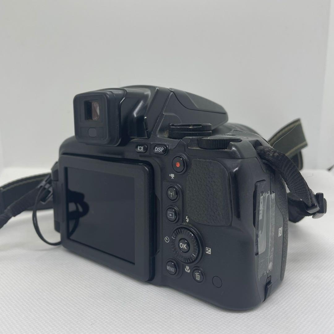 Nikon 「COOLPIX P900」