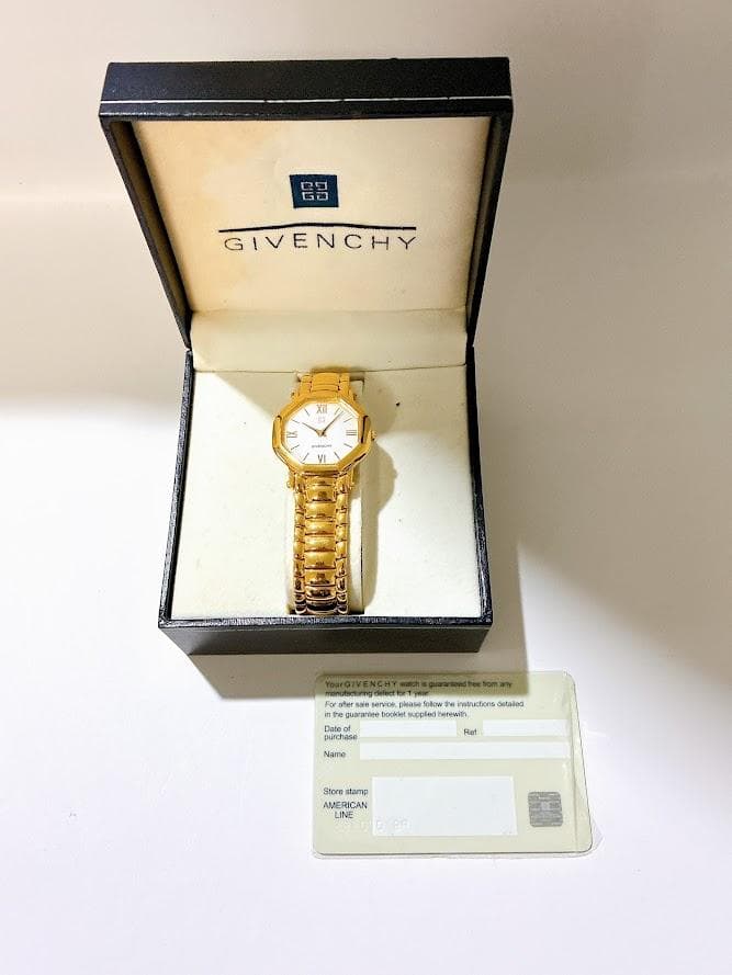GIVENCHY ジバンシィ レディース腕時計 ゴールド クォーツ 箱・保証書