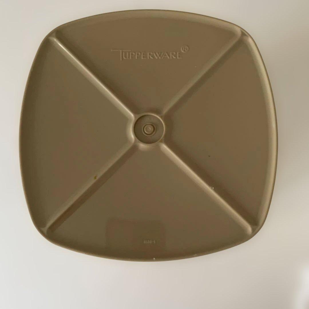 タッパーウェア　マキシクィーンデコレーター