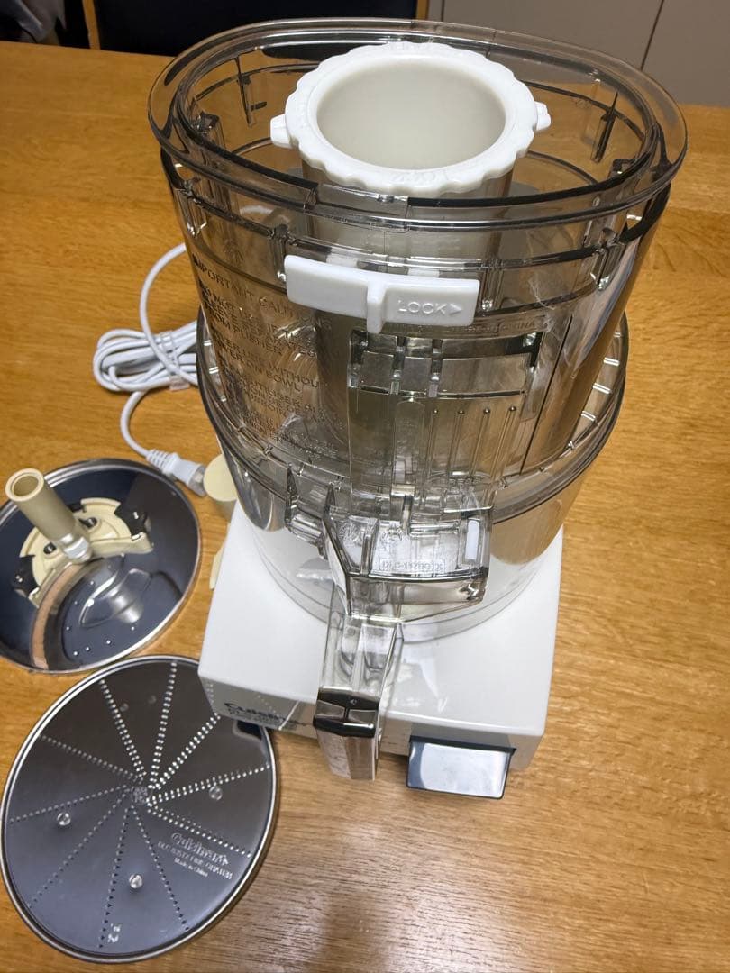 美品クイジナート 1．9L DLC－10PRO 業務用フードプロセッサー