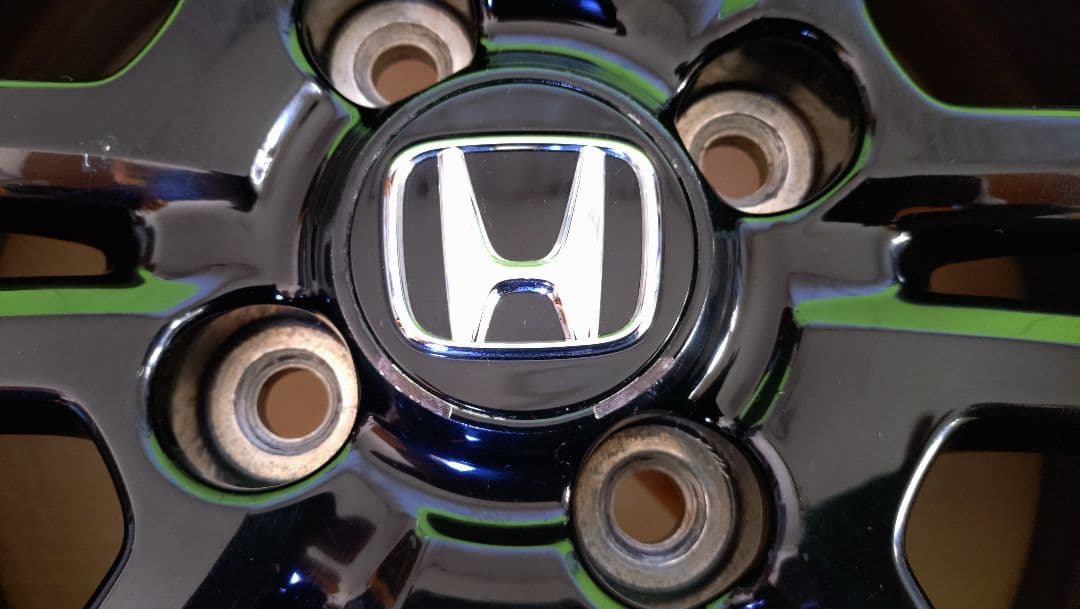 ①CUBE【中古・美品】ホンダ N-BOX ブラックスタイル 2本