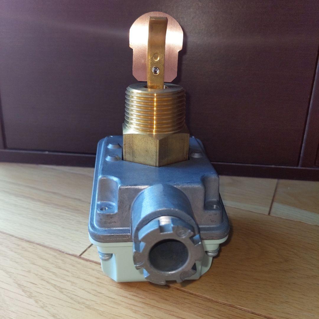 鷺宮製作所製品　フロースイッチ