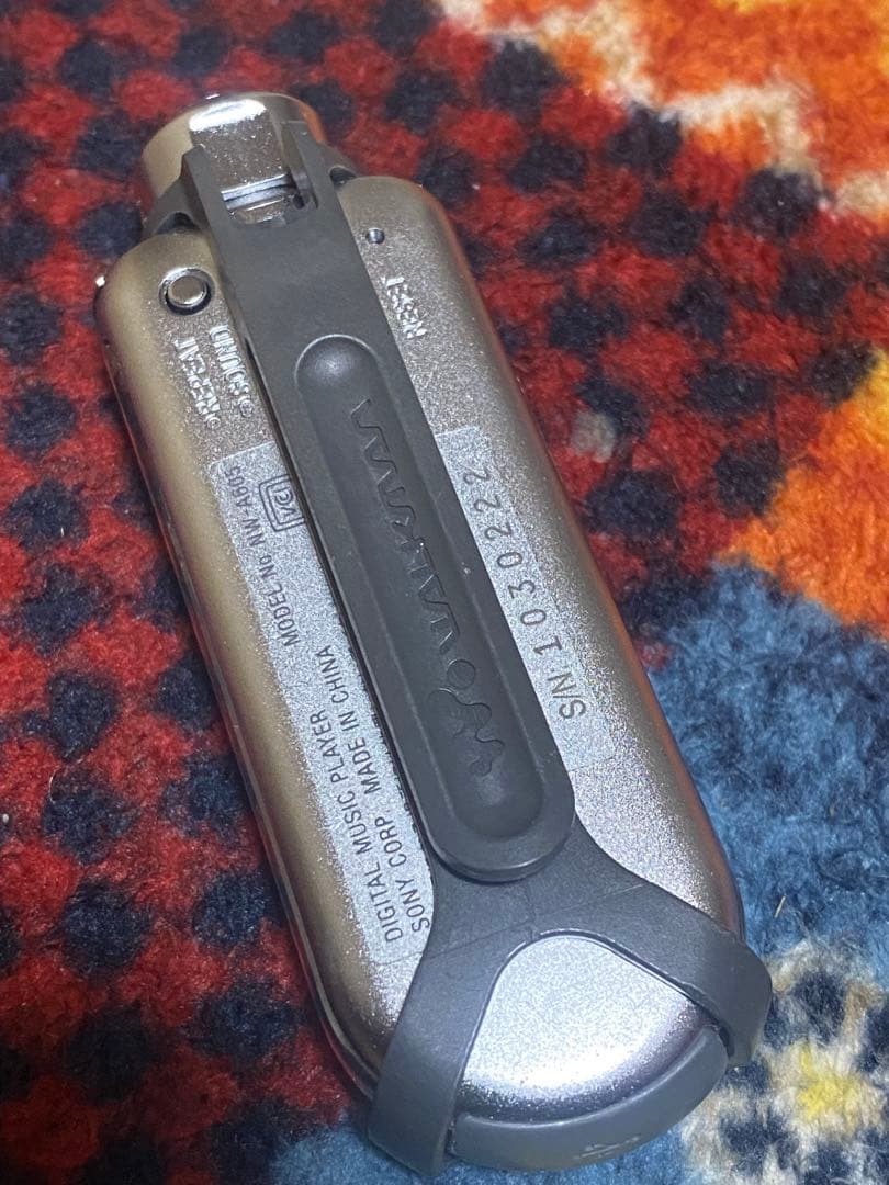 SONY ウォークマン シルバー