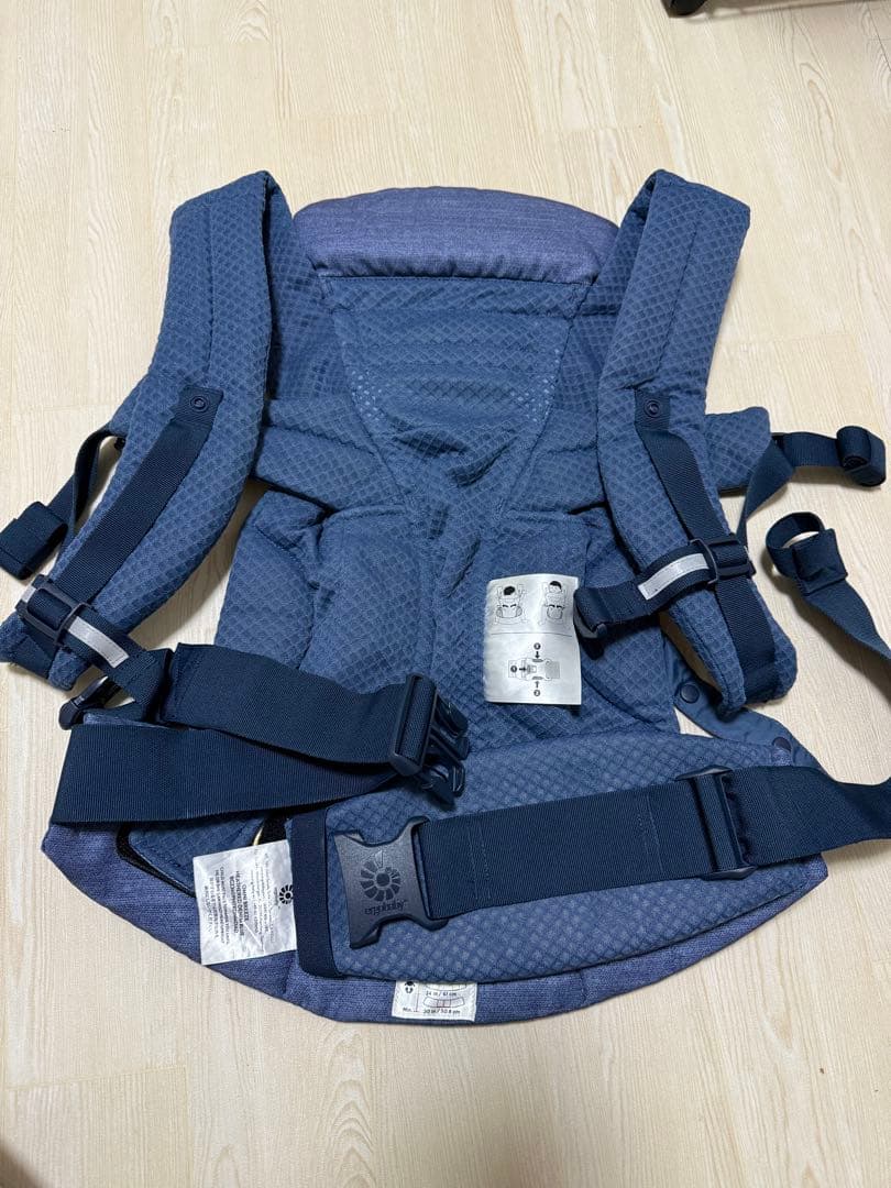 Catherine様 エルゴベビー オムニ ブリーズ 抱っこ紐