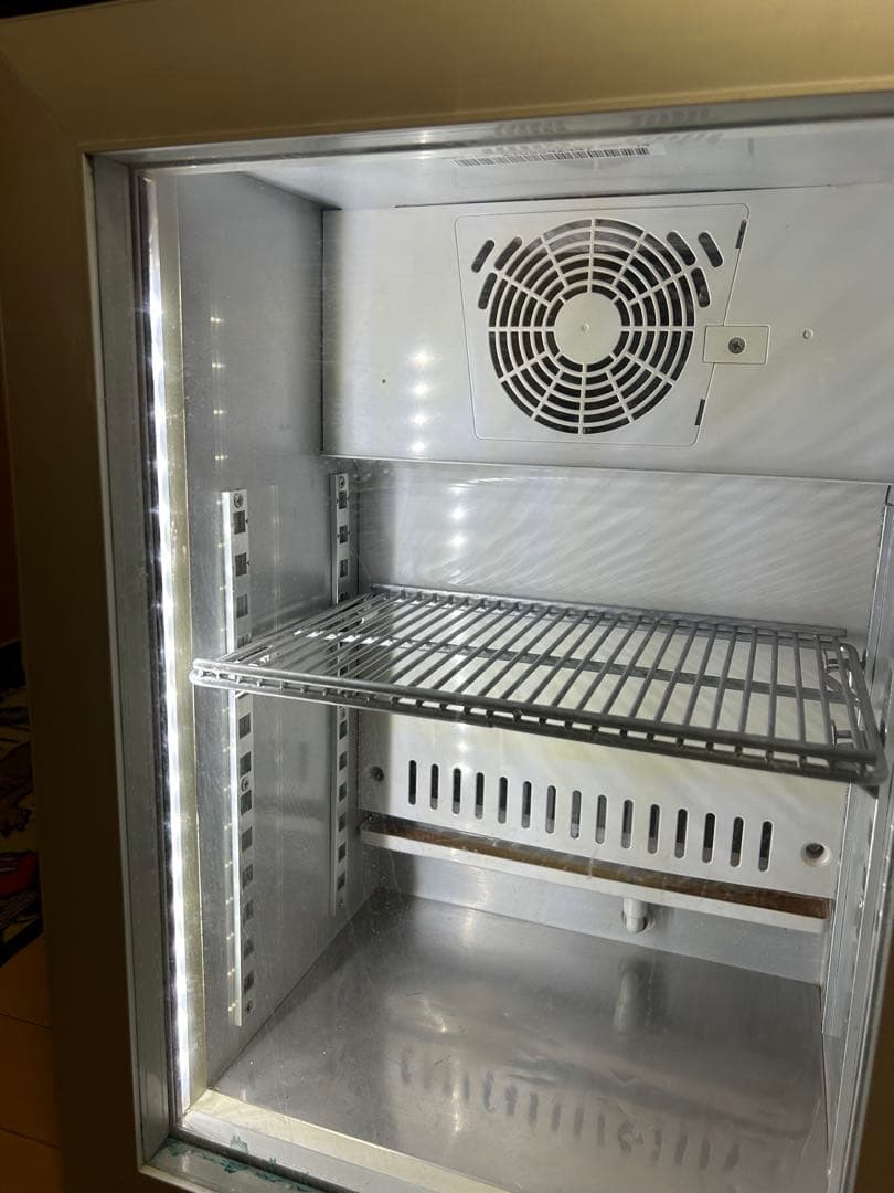 コカコーラ冷蔵庫