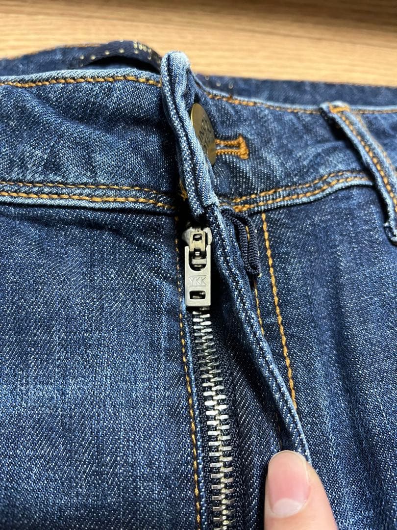 【新品未使用】INCOTEX BLUE DIVISION デニム 32