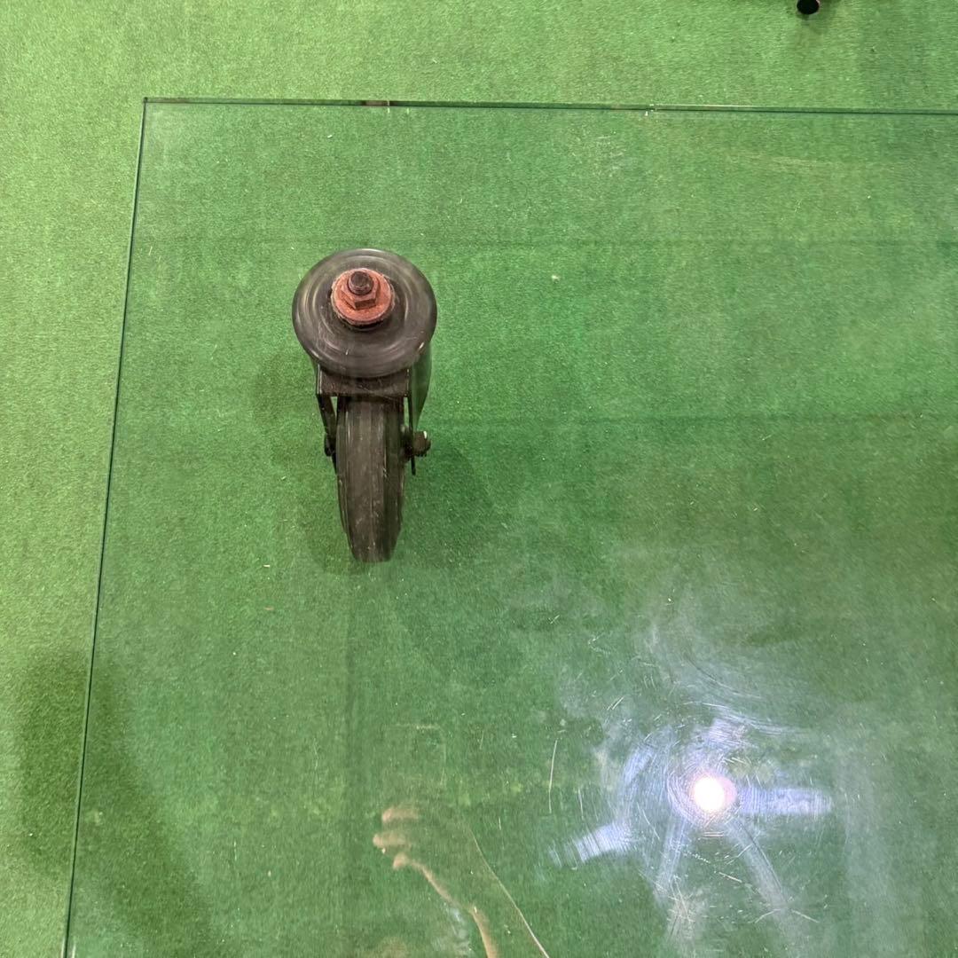 Cassina Fontana ガラス ローテーブル 高級家具 モダン I015