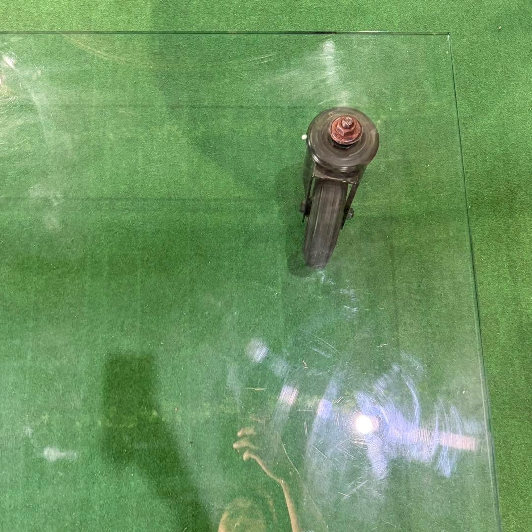 Cassina Fontana ガラス ローテーブル 高級家具 モダン I015