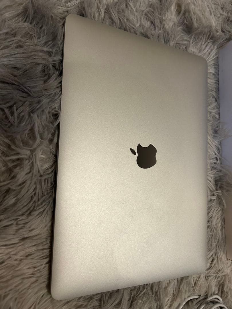 MacBook 13インチ