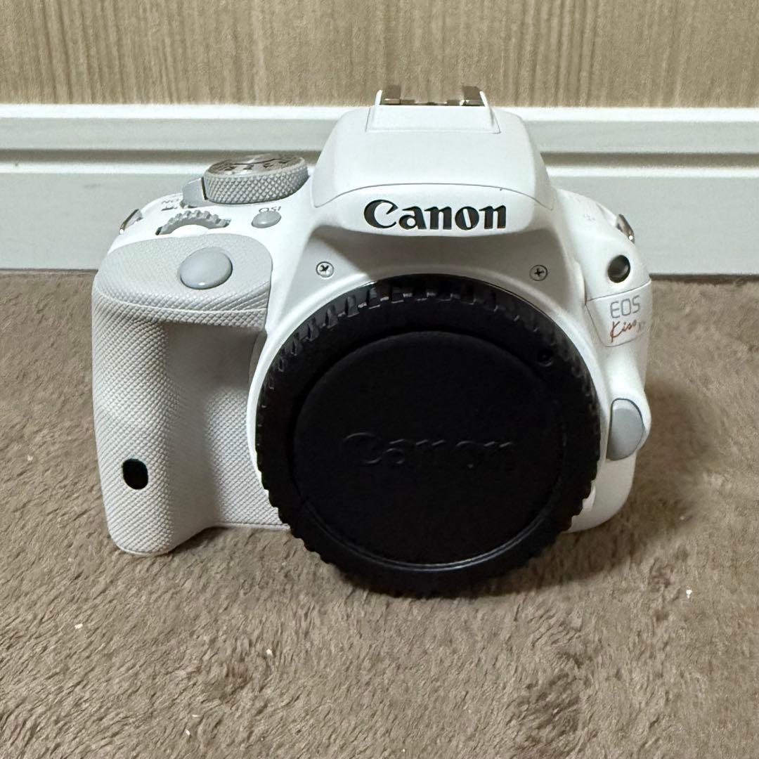 【希少ホワイト】Canon EOS Kiss X7 ホワイト レンズ2本付き