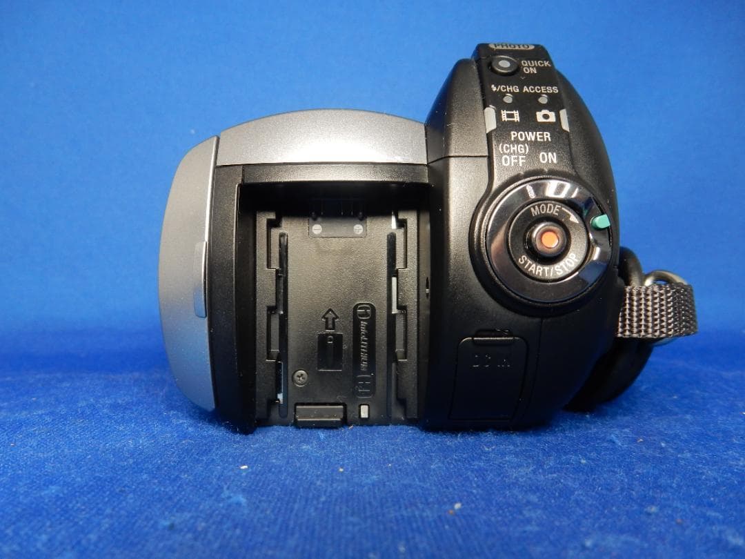 #2788 HANDYCAM DCR-SR220 SONY 美品 新品電池 他