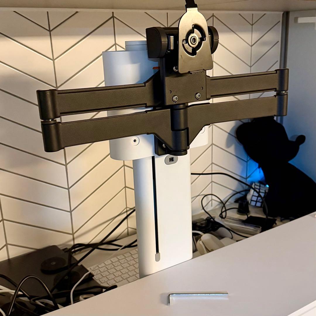 本日売切！ERGOTRONエルゴトロンTRACEトレースモニターマウントホワイト