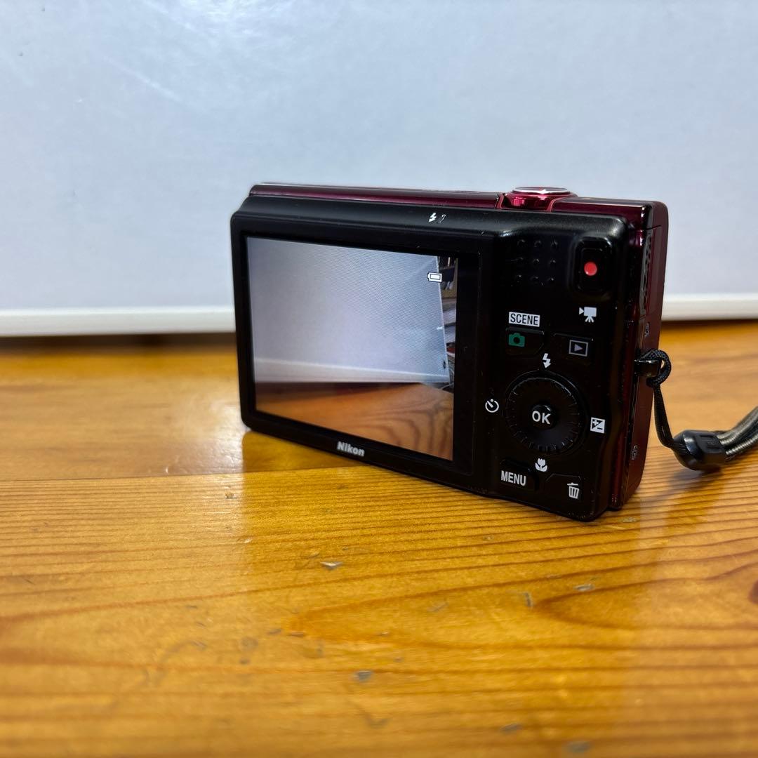 Nikon COOLPIX S6200 レッド コンパクトデジタルカメラ