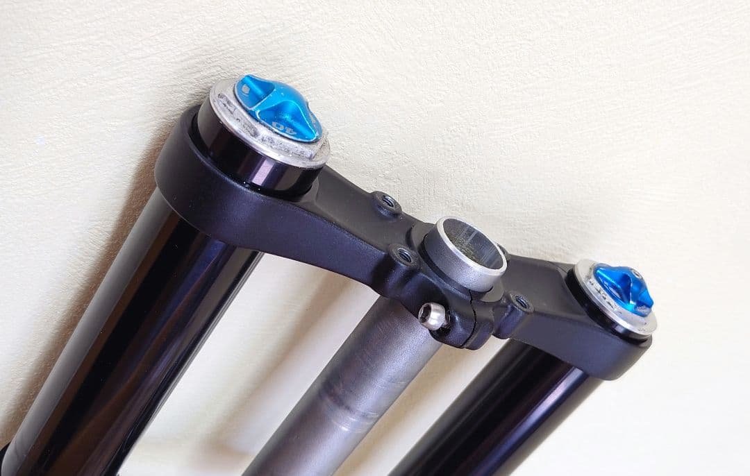 FOX RACING SHOX 40 フロントサスペンションフォーク ホーク