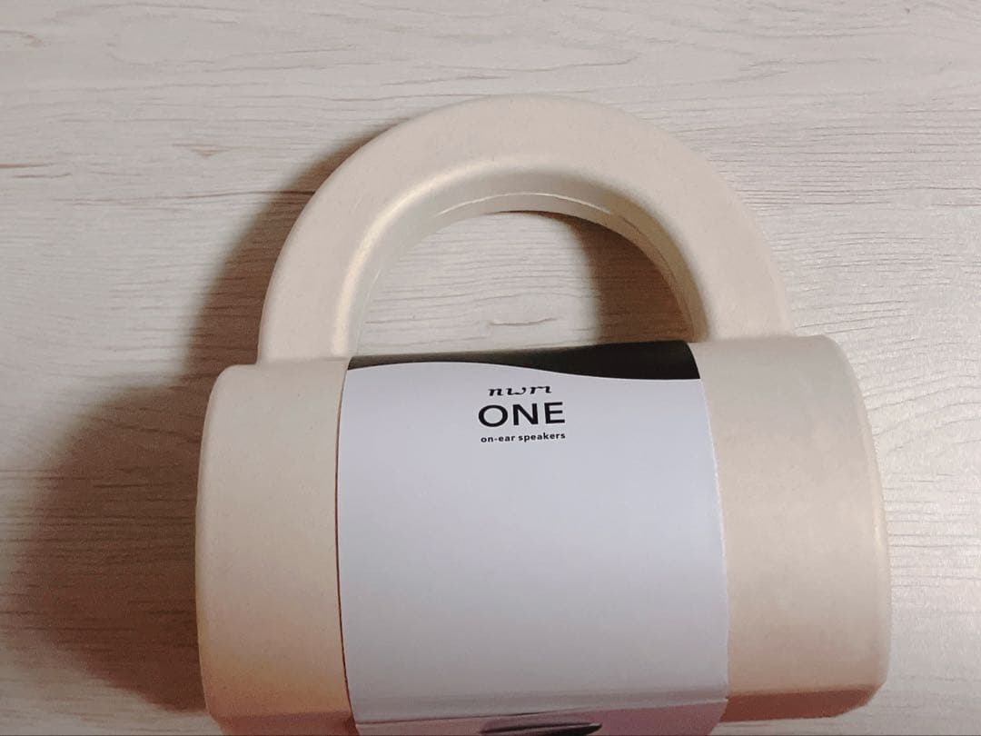 nwm one ワイヤレスヘッドホン　オープンイヤー型