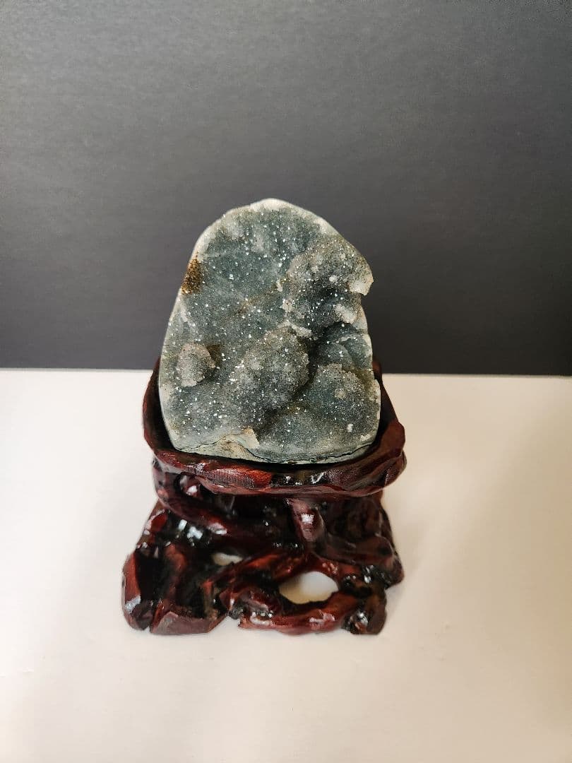 珍しい グリーン アメジストクラスター 置物 天然石 木台座付き