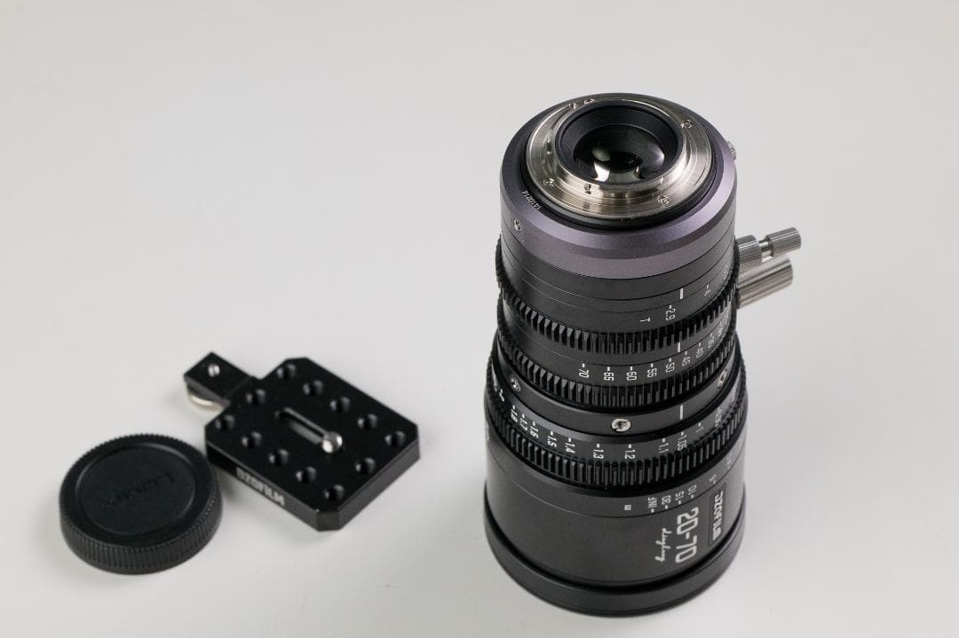 DZOFILM Linglung 20-70mm T2.9　シネズームレンズ