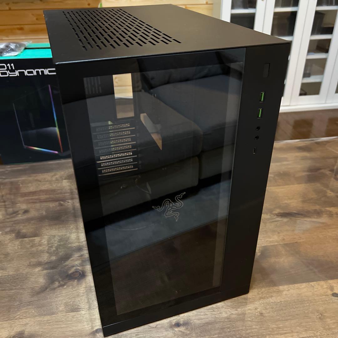 Lian Li O11 Dynamic Razer Edition PCケース