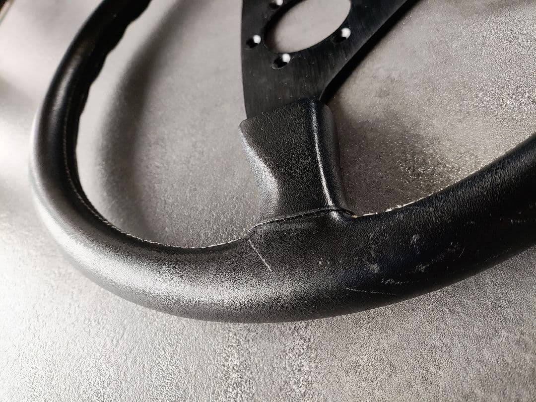 モモステアリング　NAロードスター純正op