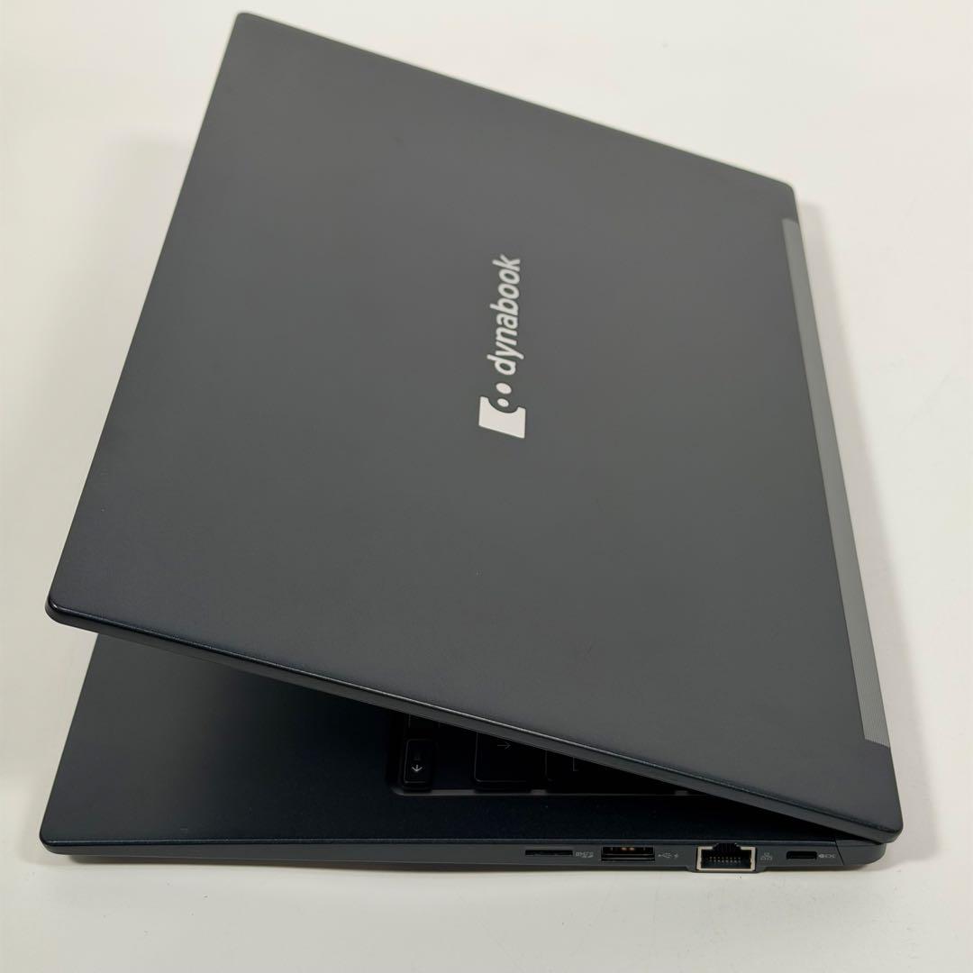 03.G83/HU 超軽量 i5-11世代 16G512G Office2024