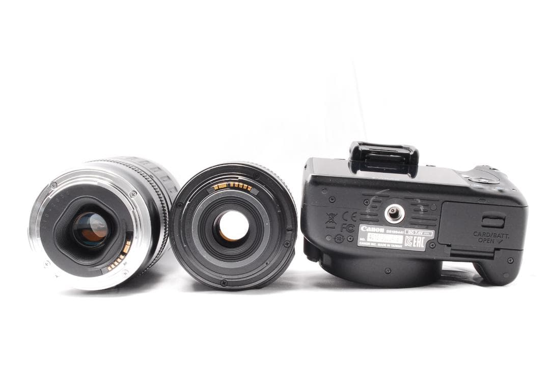 キャノン kiss X7⭐ダブルレンズセット⭐超望遠レンズ⭐カメラバッグ付