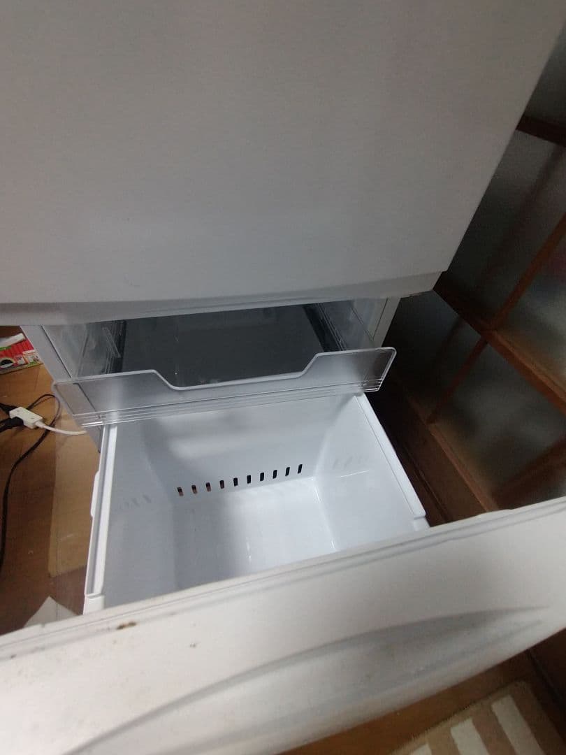 TOSHIBA ホワイト 2ドアノンフロン冷蔵庫