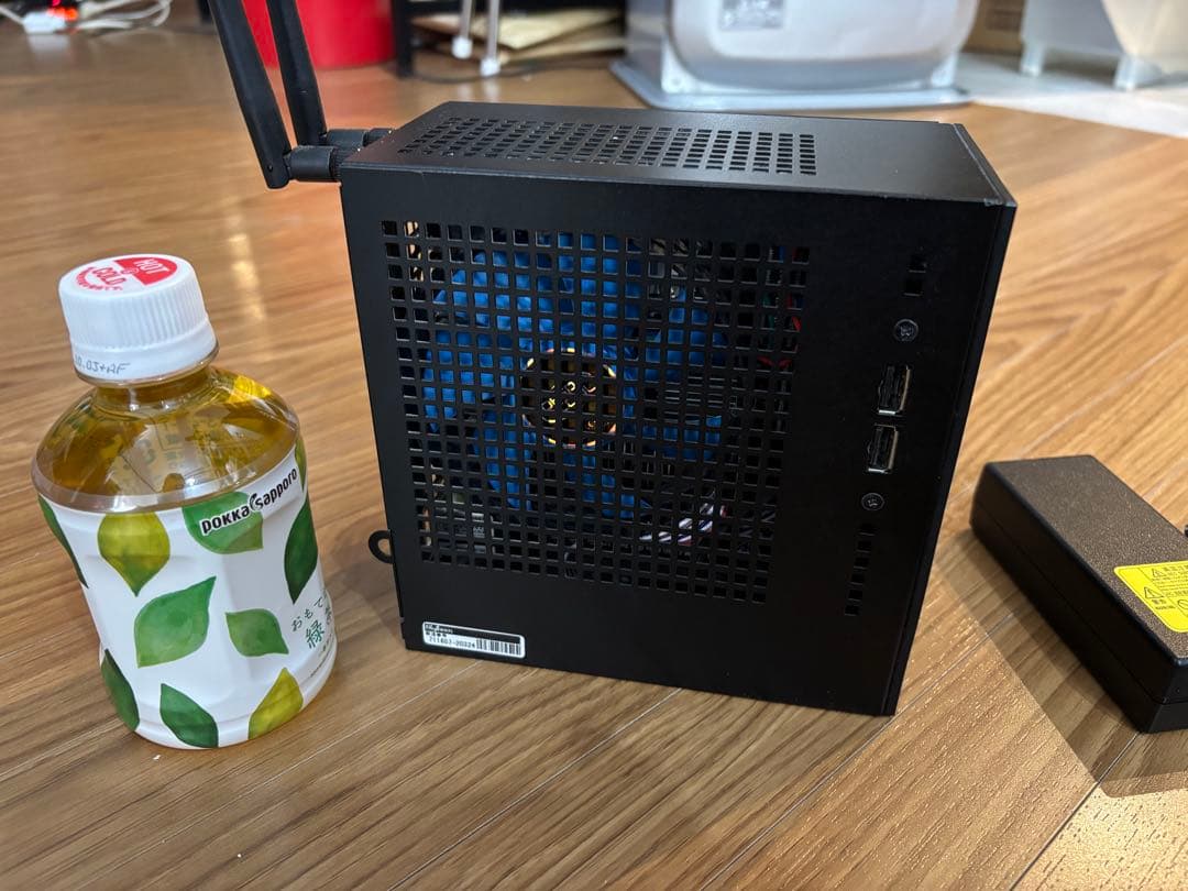 【超小型】DeskMini 110 / G4600 / 8GB / SSD