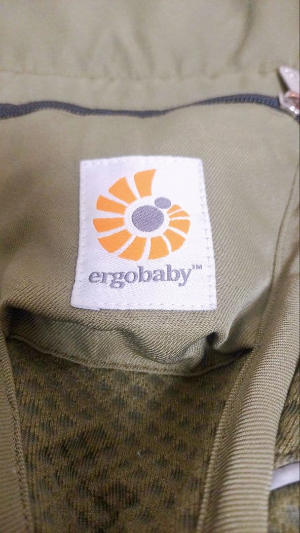 【美品✨】 elgobaby OMNI breeze オリーブグリーン カーキ