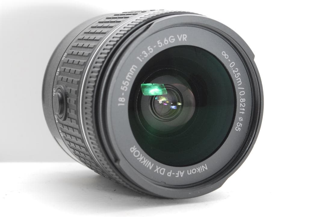 【ダブルレンズ　使用感少美品】Nikon D5600　WiFiモデル　スマホ転送