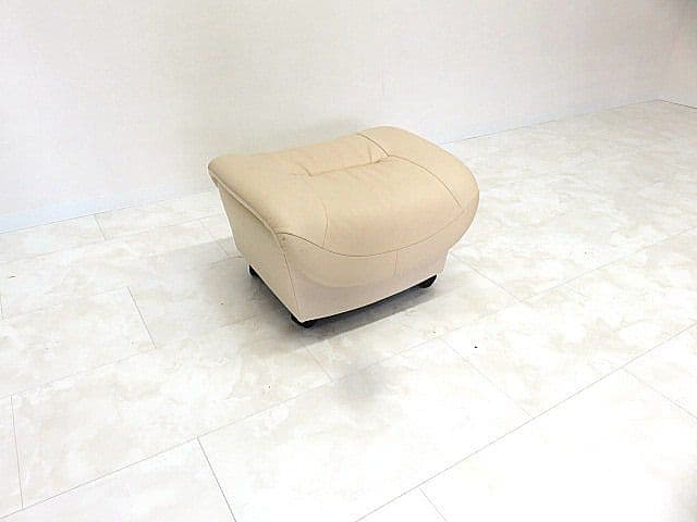 p*n様 美品　karimoku/カリモク「ZT」シリーズ 本革オットマン　椅子