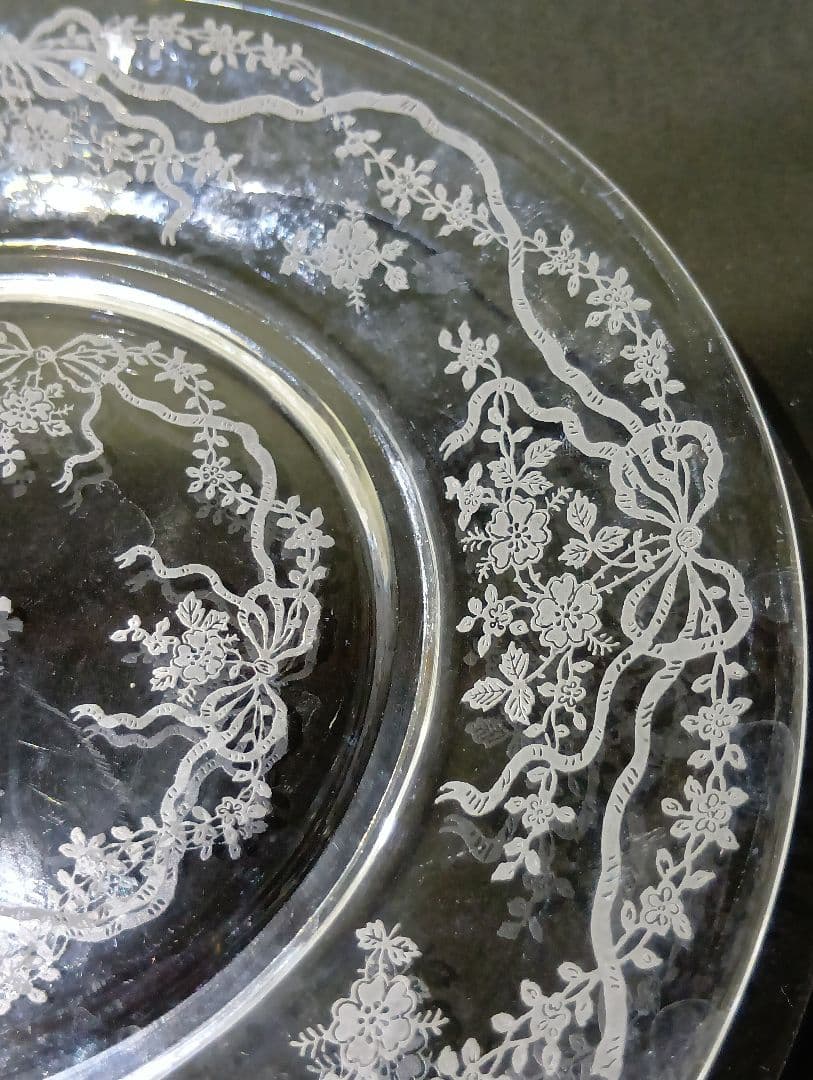 フォストリア　ガラスプレート リボンガーランド　2枚