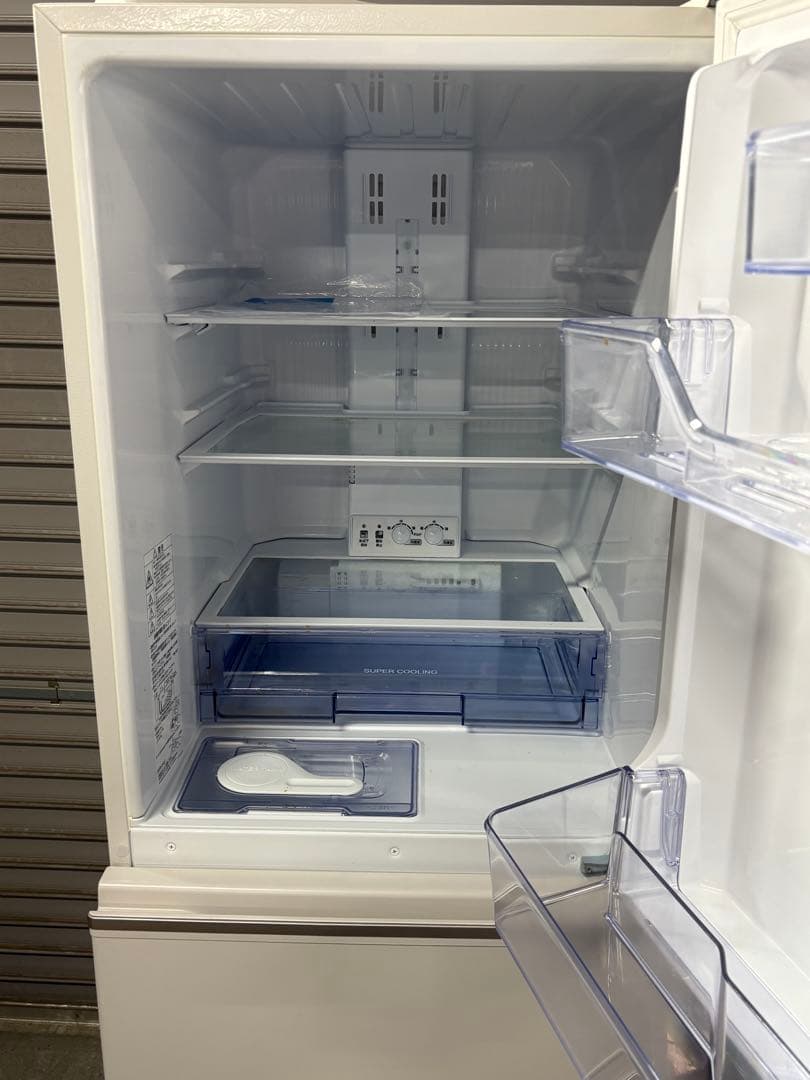☆mari☆　GE29 冷凍冷蔵庫 三菱 MR-CX27H -W　23年製